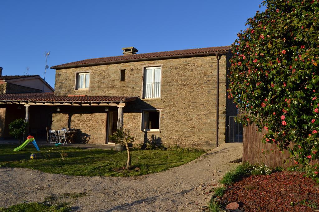 Vila Peregrina Castaneda  Kültér fotó