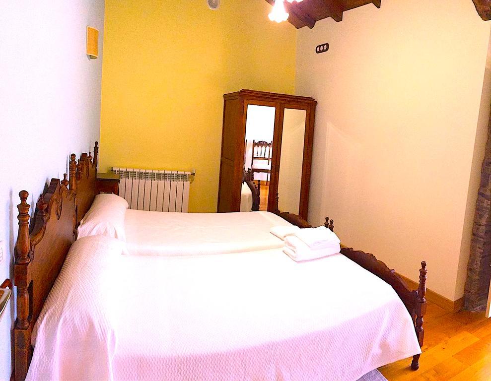 Vila Peregrina Castaneda  Kültér fotó